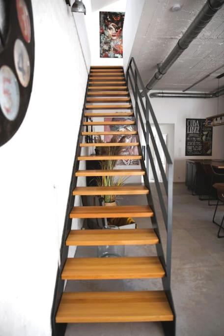 Beautiful Design 2 Bedroom Loft Mertert Exterior photo